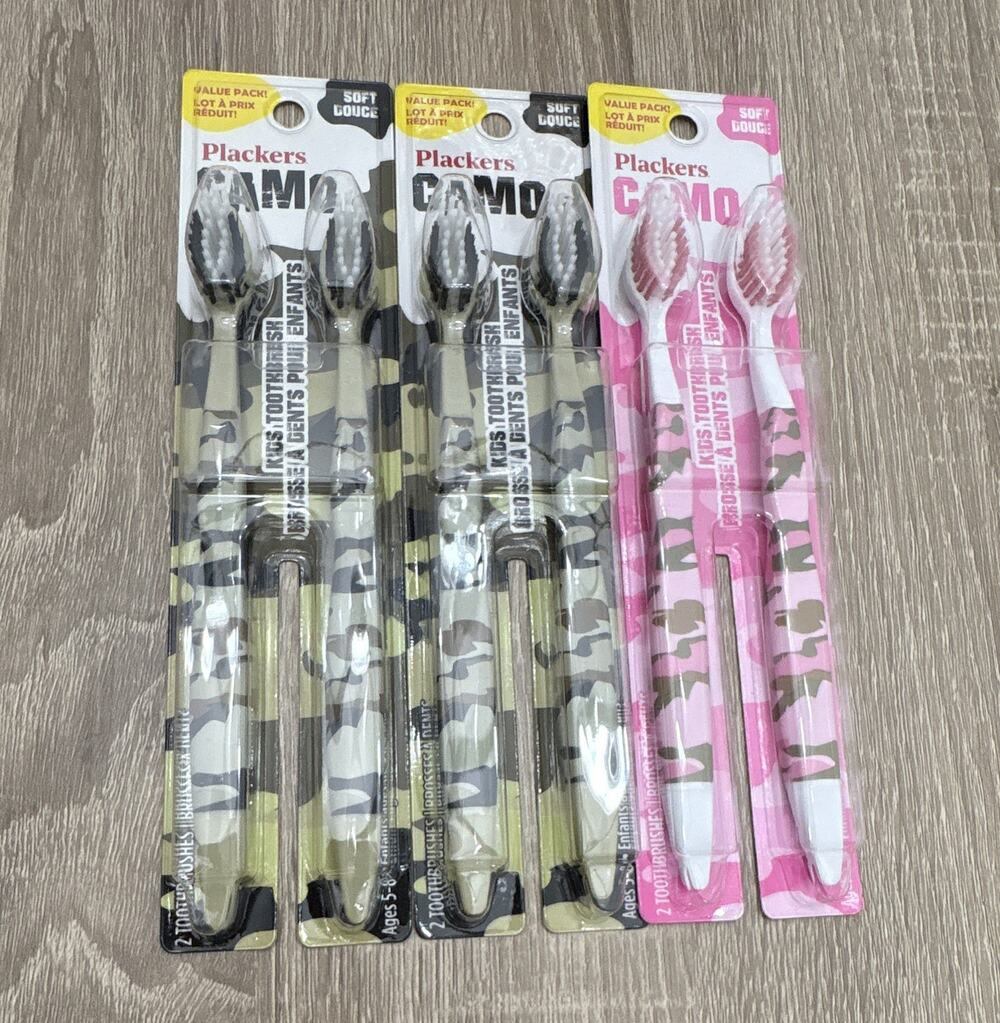 Plackers CAMO Kids Regular Toothbrushes 3 Pack Soft Nylon Bristles Multicolor